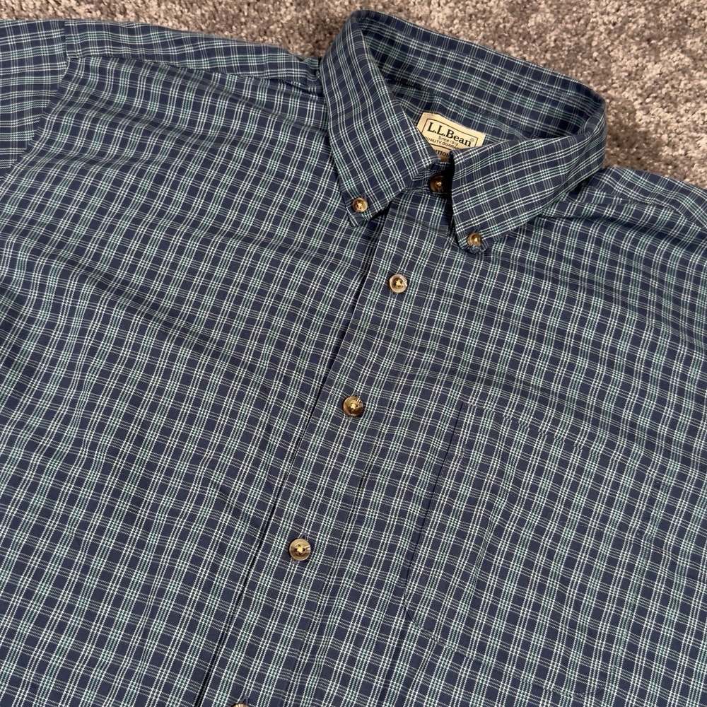 LL Bean Shirt Mens Blue Plaid Kennebunk Sport Button Down XLT Wrinkle Resistant